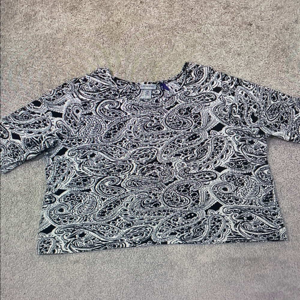 Catherines Black & White Paisley Long Sleeve Tee
